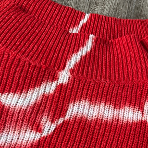 Gilded Intent Buckle Vibrant Red and White Knit Sweater - Picture 4 of 5